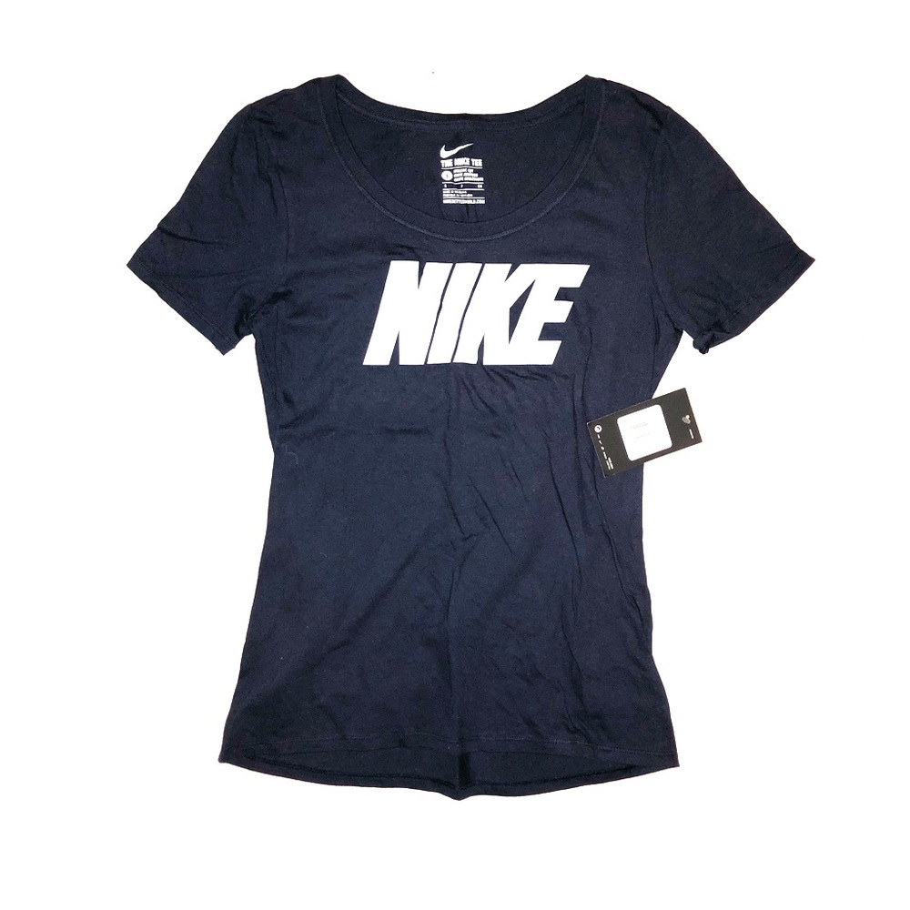 NWT NAVY NIKE TEE